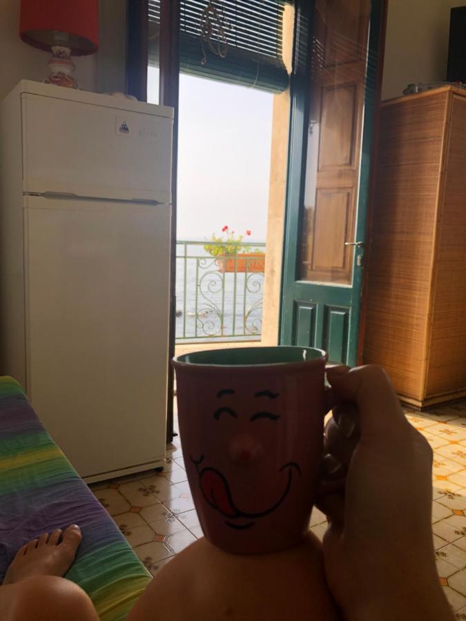 Hostel Beach House Giardini Naxos Luaran gambar